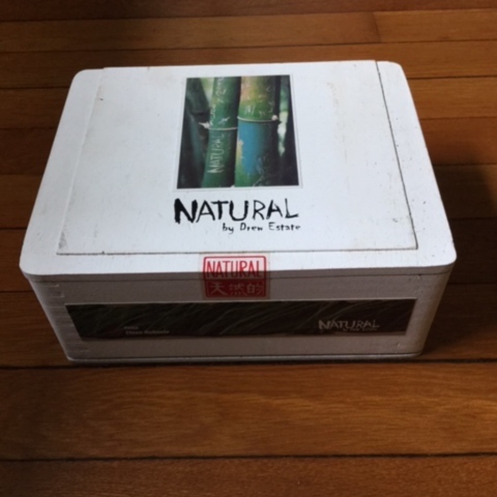 Vintage Wood Cigar Box Natural by Drew Estates Collectors Item - Picture 3 of 3
